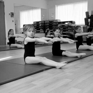 Acro girls
